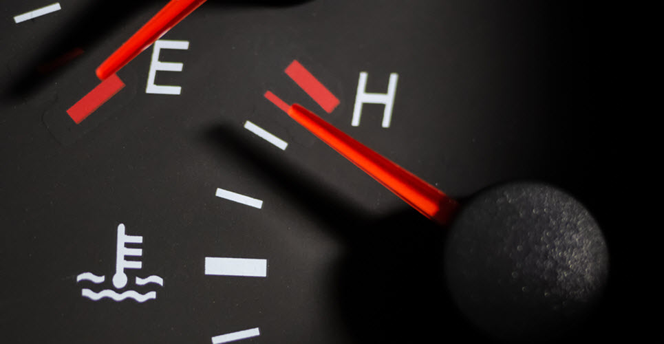 Signs of Water Pump Leaks in Your Porsche